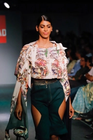 BA Hons in Fashion designing